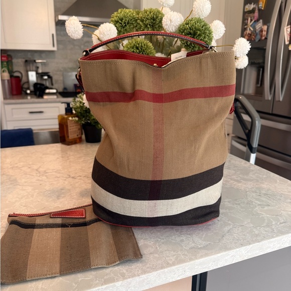 Burberry Handbags - Burberry Ashby Medium Canvas Check Hobo Bag.